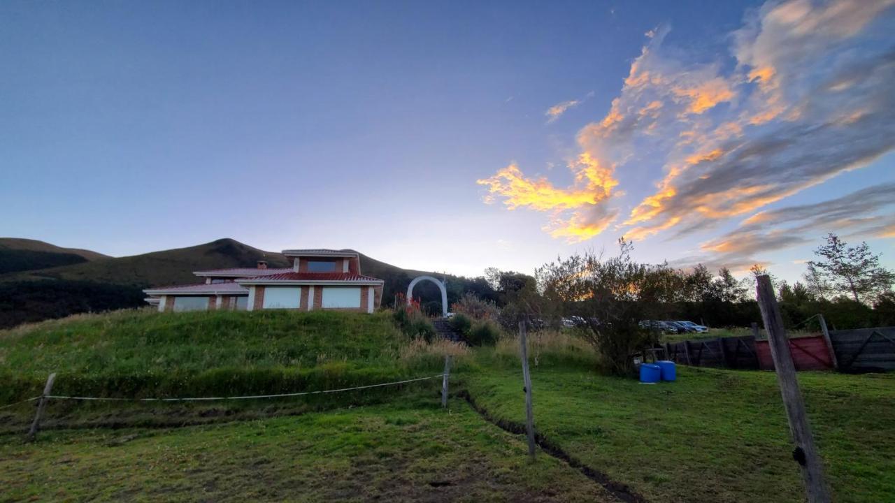 Balcon Al Cotopaxi Hosteria Sangolquí Exterior foto